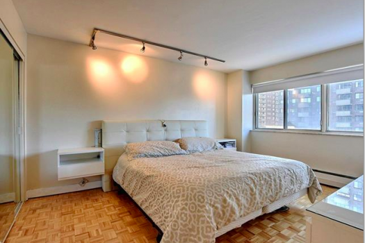 5720 CAVENDISH #607